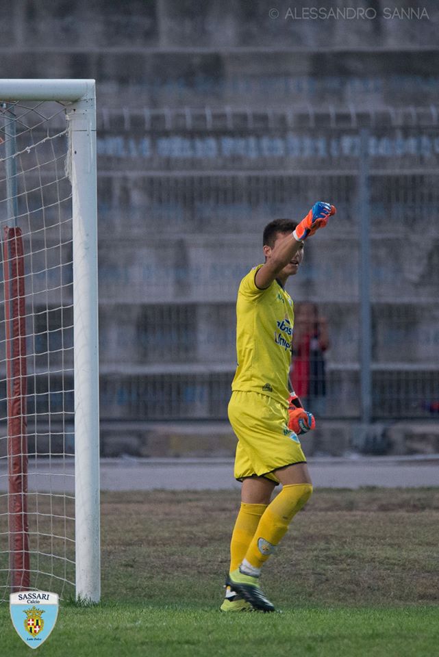 Il portiere Alessandro Lai nella foto di Alessandro Sanna