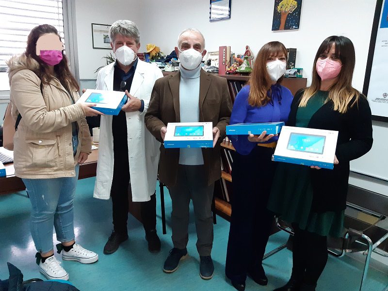 Sassari - Autismo in Rete, consegnati i primi tablet