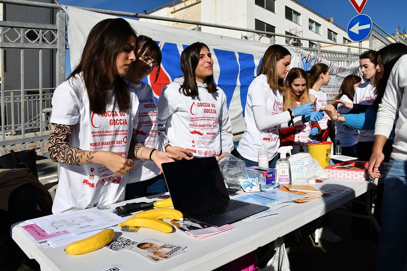 Sassari - A Goccia su Goccia la solidarietà degli studenti