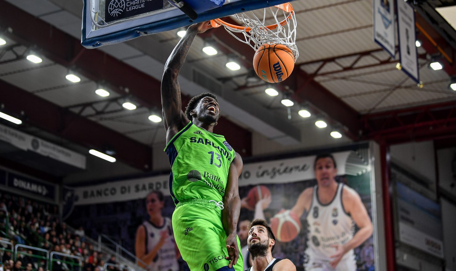 Dinamo Sassari, Stephens vs Paok