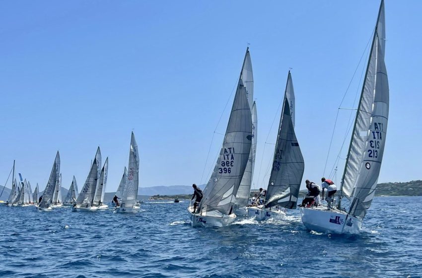  Vela | Campionato Italiano J24 a Cala dei Sardi: vince la Marina Militare