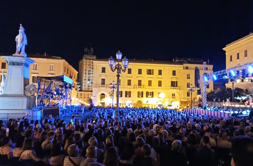  Sassari – Sold out per l’Otello di Verdi in piazza d’Italia