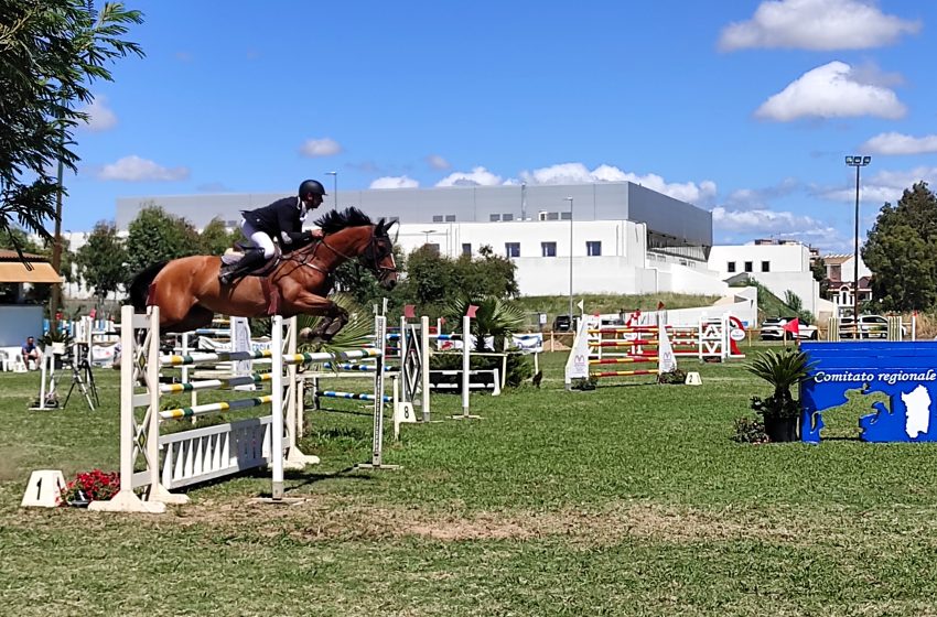  Oristano – Salto ostacoli, Murruzzu si conferma campione sardo