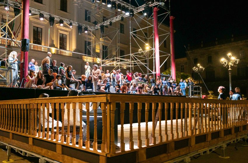  Sassari – In piazza d’Italia torna la lirica con l’Otello di Giuseppe Verdi