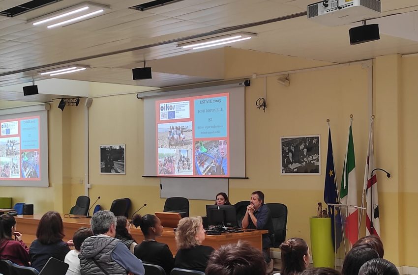  Il progetto OIKOS in vetrina all’ErasmusDay del Liceo Azuni