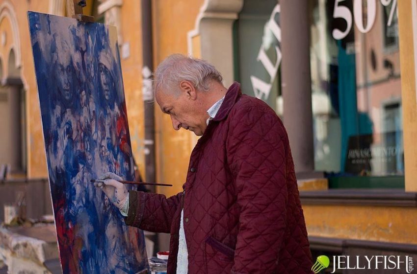  L’AiCS di Sassari presenta la mostra “Ritratti riciclati”